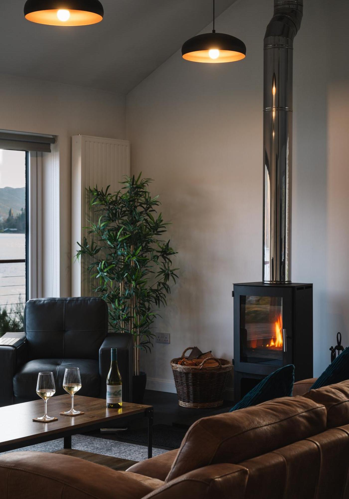 Shoreland Lodges - Cherry Lodge ฟอร์ตออกัสตัส ภายนอก รูปภาพ