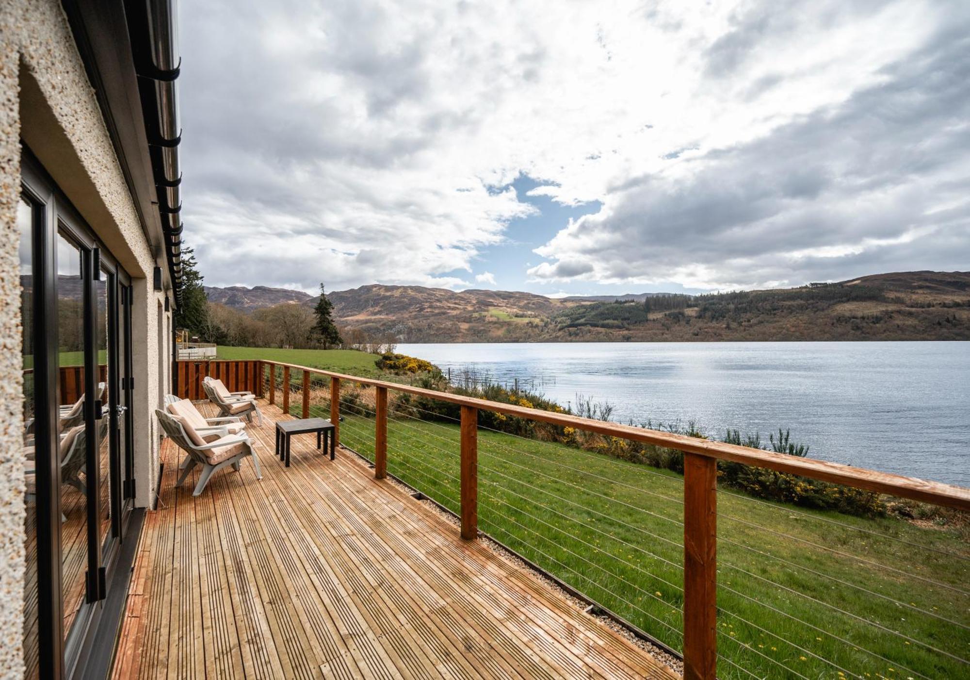 Shoreland Lodges - Cherry Lodge ฟอร์ตออกัสตัส ภายนอก รูปภาพ